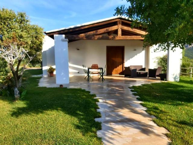 Villa Alba Esclusiva Villa Con Piscina A Sfioro E Vista Mozzafiato Sul Mare Cugnana Eksteriør bilde