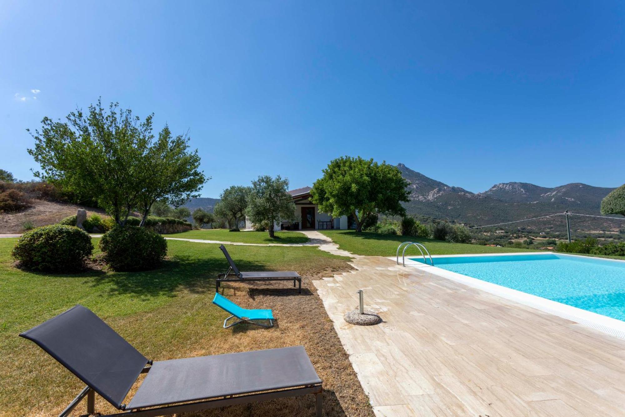 Villa Alba Esclusiva Villa Con Piscina A Sfioro E Vista Mozzafiato Sul Mare Cugnana Eksteriør bilde