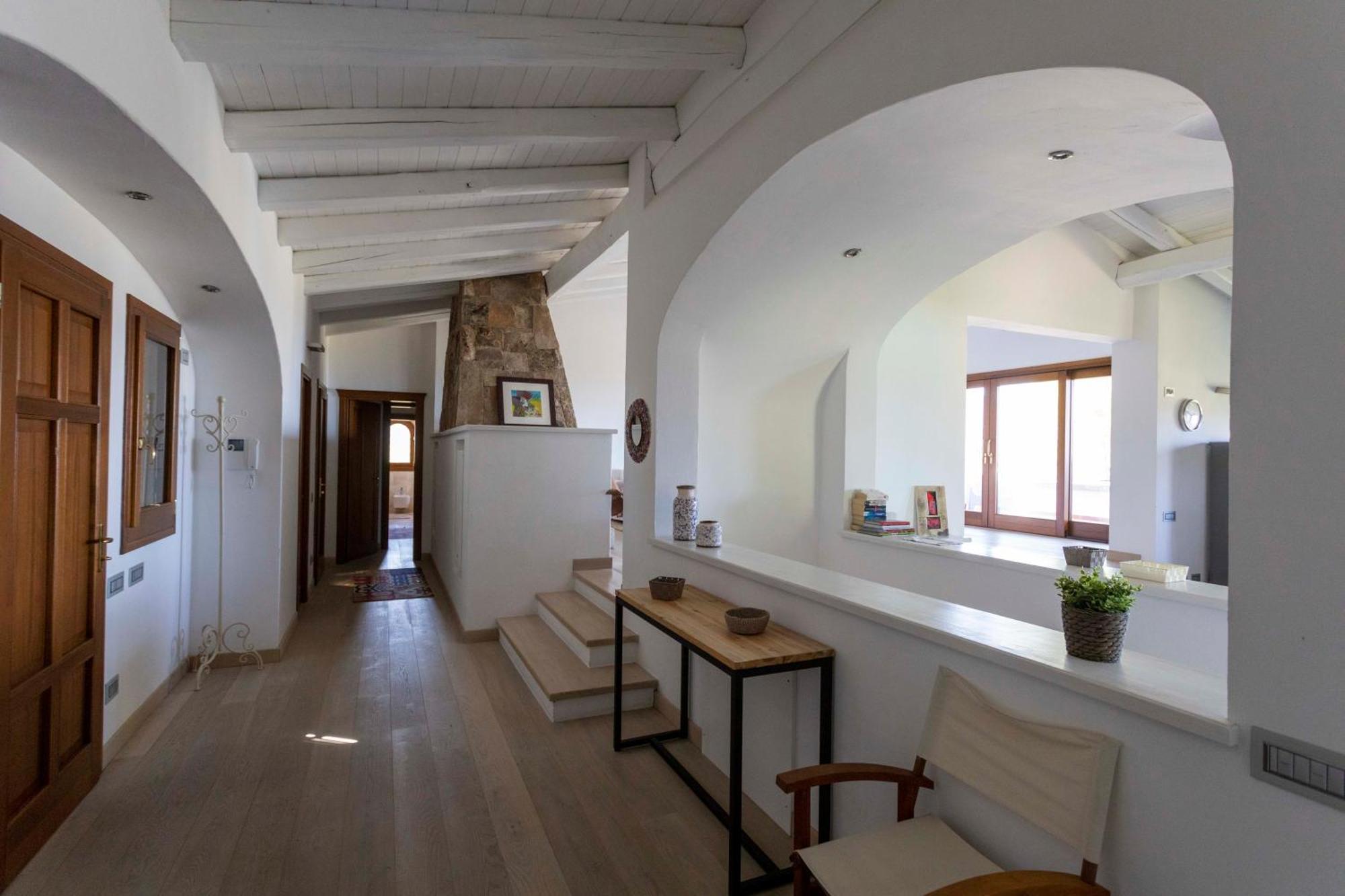 Villa Alba Esclusiva Villa Con Piscina A Sfioro E Vista Mozzafiato Sul Mare Cugnana Eksteriør bilde