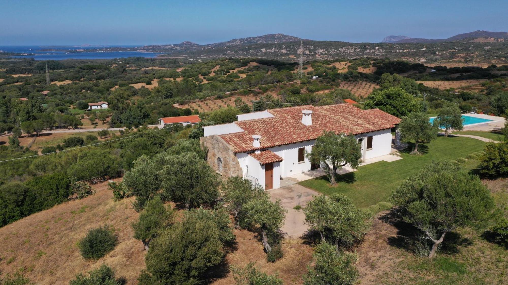 Villa Alba Esclusiva Villa Con Piscina A Sfioro E Vista Mozzafiato Sul Mare Cugnana Eksteriør bilde