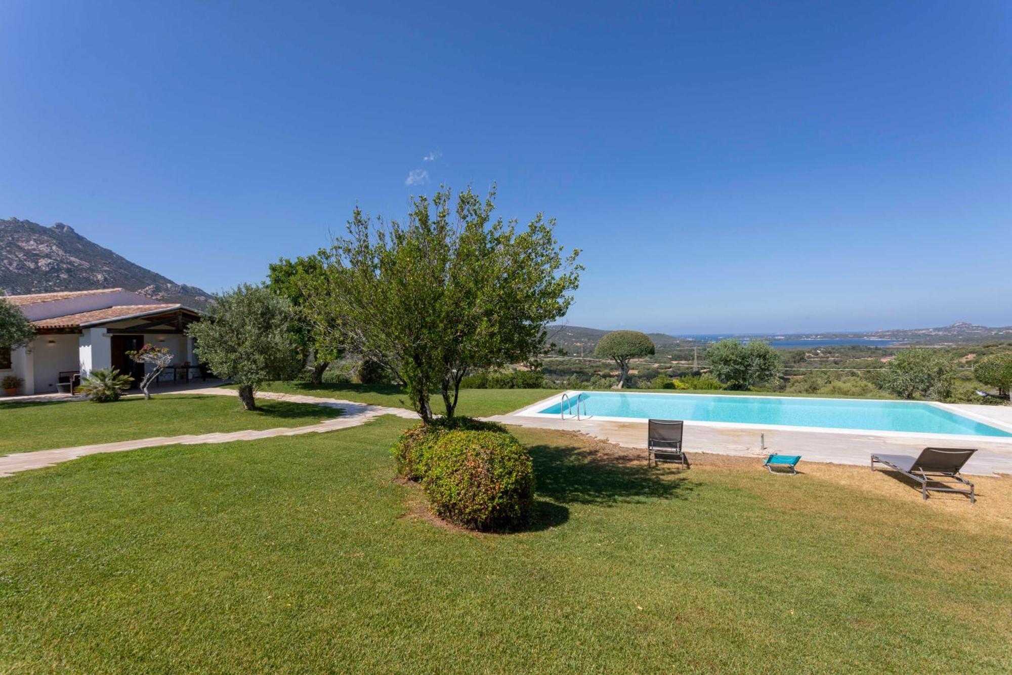 Villa Alba Esclusiva Villa Con Piscina A Sfioro E Vista Mozzafiato Sul Mare Cugnana Eksteriør bilde